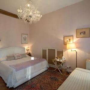 https://ca-della-corte.hotelinveneto.com